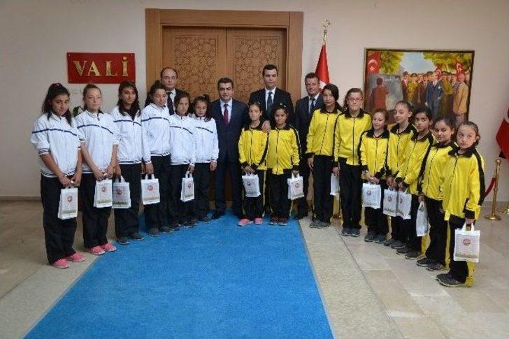 Felahiye Kanuni Süleyman Ortaokulu Öğrencilerinden Büyük Başarı G5