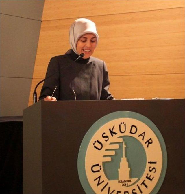 Üsküdar Üniversitesi’nde “postkolonyalizm” Konferansı