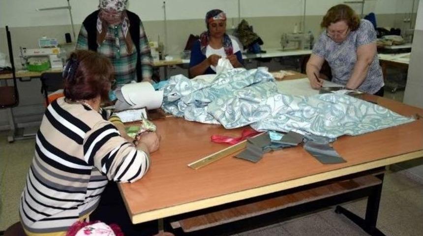 T&uuml;praş Hem Yıl Sonu Sergisine Hazırlanıyor