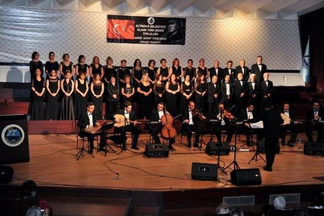 Altındağ Belediyesi Tsm Korosu Kulakların Pasını Sildi