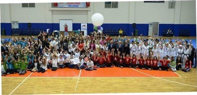 Nil&uuml;fer&rsquo;de &Ouml;zel &Ouml;ğrencilerden &Ouml;zel G&ouml;steri 1