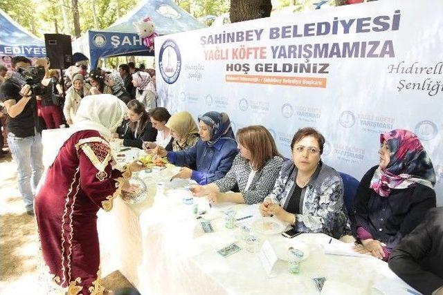 En İyi Yağlı Köfte