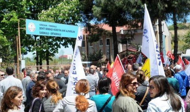 Giresun’Da Okul Müdürüne Saldırı Kınandı