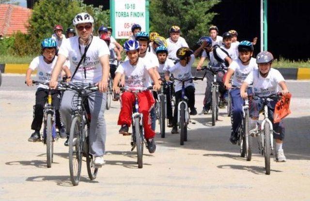 Ölen Madenciler Bisiklet Turu Ve Resim Sergisiyle Anıldı