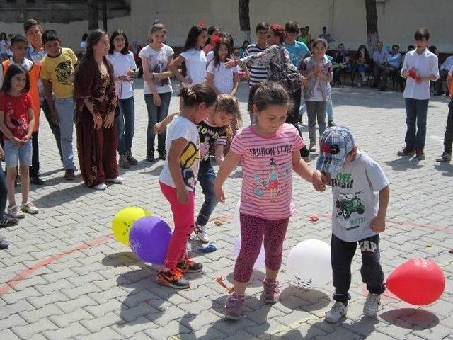 Okulda Hıdrellez Coşkusu