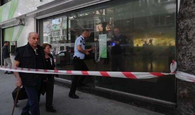 Şişli de Paralarla Ka&ccedil;arken, Polise Yakalandı 3