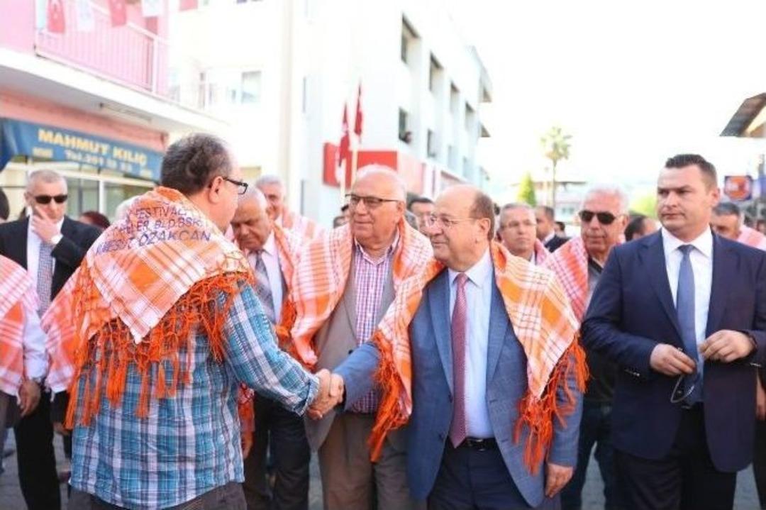 25. Geleneksel Umurlu Erik Festivali Başladı