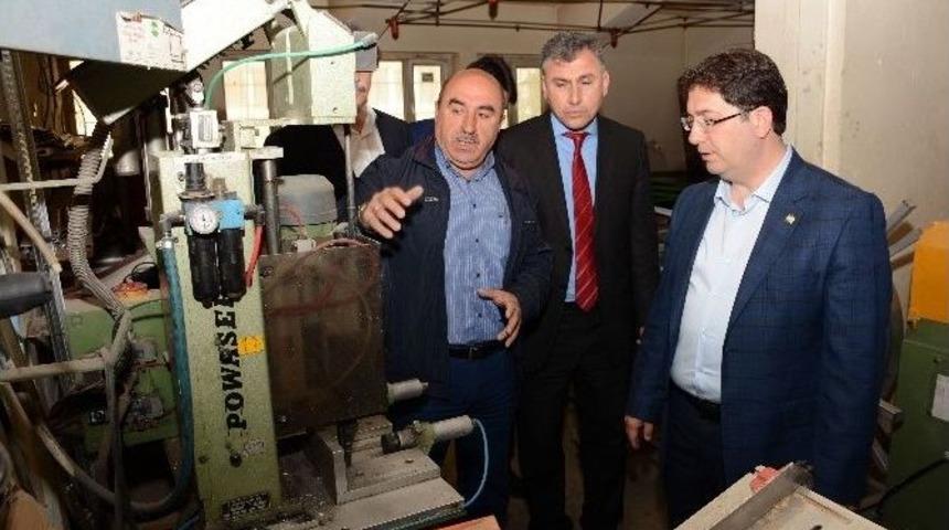 Aksaray&rsquo;da Fabrika Gibi Okul