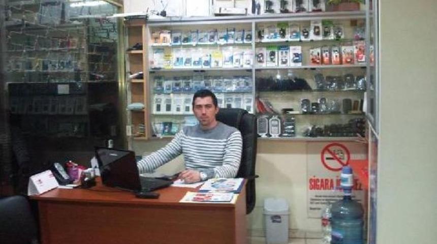 Kayıp Telefoncuyu, Infaz Koruma Memuru &Ouml;ld&uuml;r&uuml;p G&ouml;mm&uuml;ş