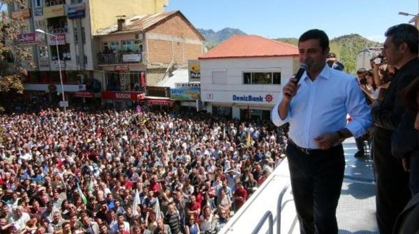 Demirtaş: Lahey Adalet Divanı'nda Yargılanabilme Ihtimalleri &Ccedil;ıktı