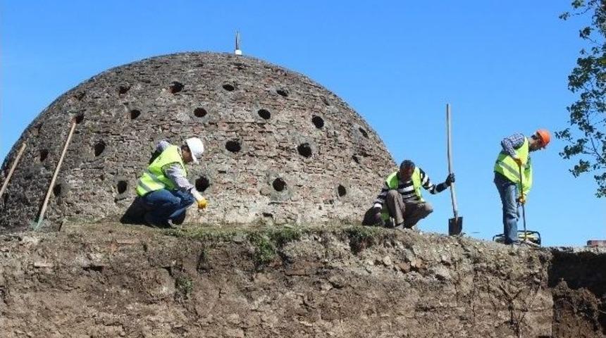 B&uuml;y&uuml;kşehir, Tarihi Hamamı Restore Ediyor