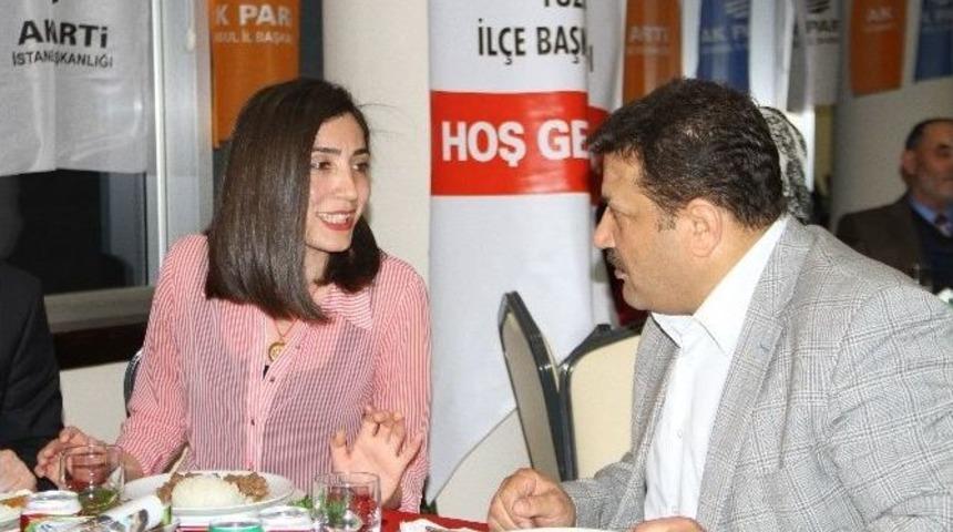 Ak Parti Milletvekili Adayları, Şehit Yakınları Ve Gazilerle Buluştu