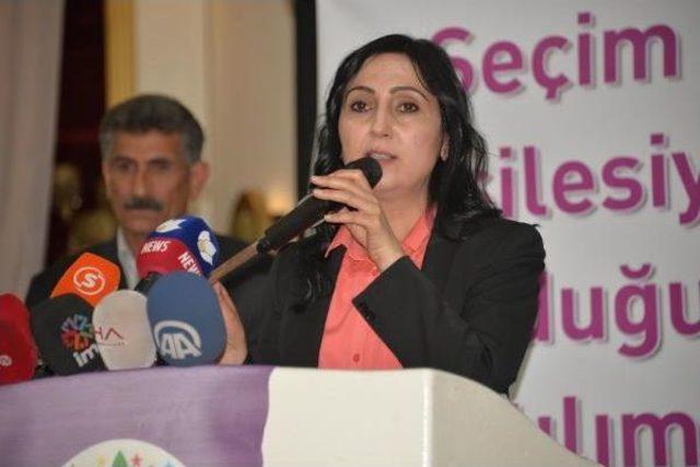 Hdp'li Yüksekdağ: 43 Seçim Büromuz Saldırıya Uğradı