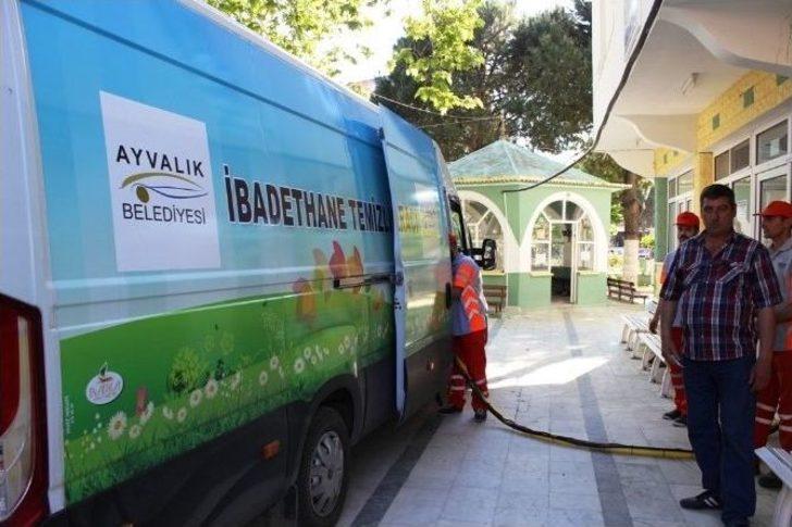 Ayvalık Belediyesi’nden Camilere Özel Ekip G5