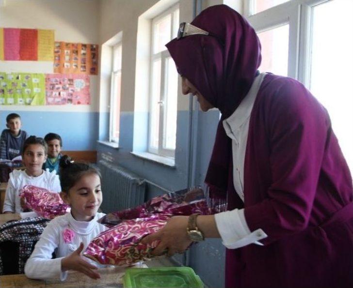 (özel Haber) - Güvenlik Görevlisinden Anlamlı Kampanya G4