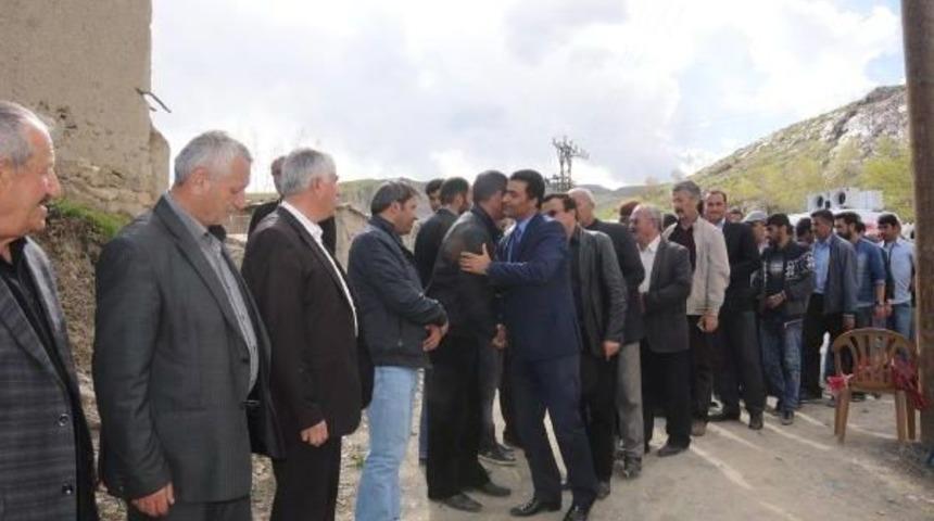 Hdp'li  Zeydan: Sarayda Kendini Padişah Sanan Erdoğan Var