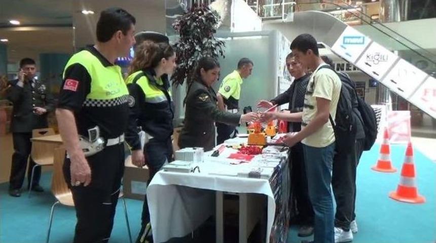 Hem Eğlendiler Hem &Ouml;ğrendiler