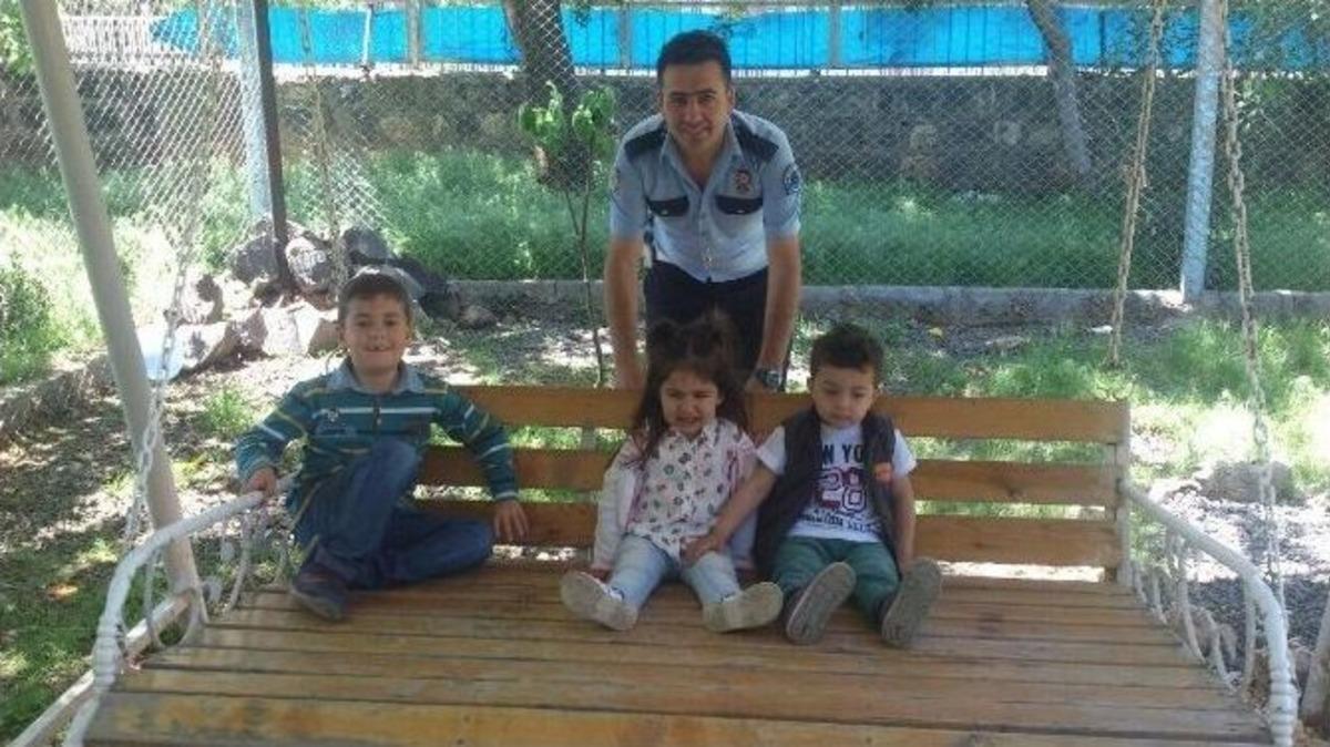 Anaokulu &Ouml;ğrencilerinden B&ouml;lge Trafik Denetleme İstasyon Amirliğine Ziyaret