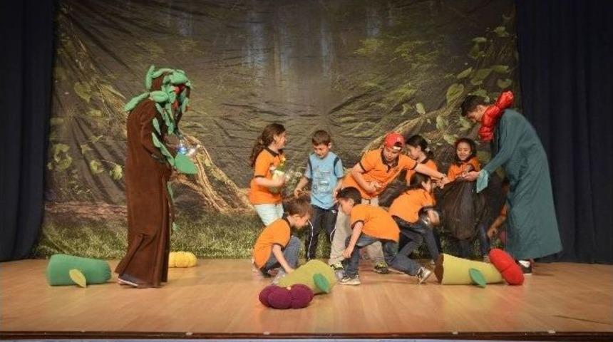 Pamukkale&rsquo;de &Ccedil;ocuklar Şenlikte Buluştu
