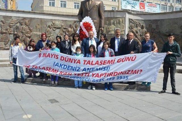 Talasemililer Derneği’nden Vali Düzgün’e ‘8 Mayıs’ Ziyareti