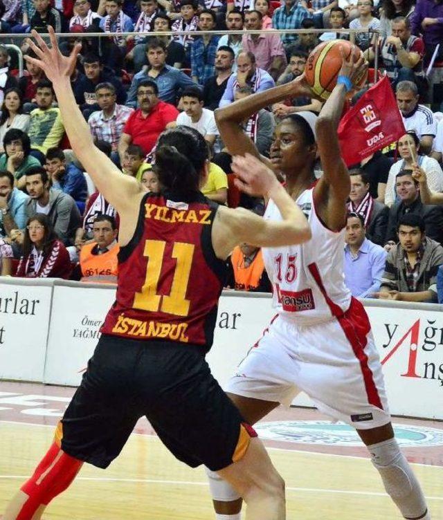 Agü Spor Final Için Umutlu