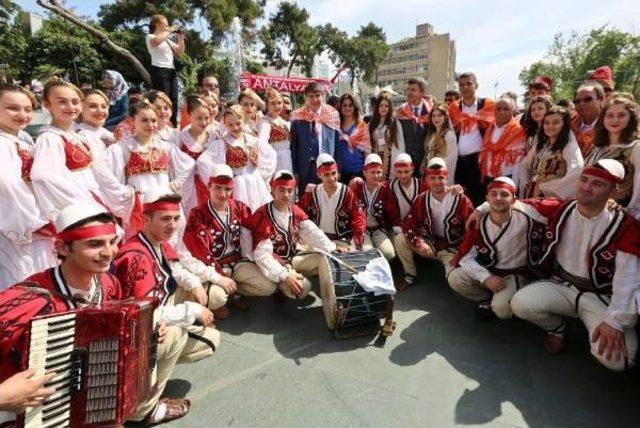 Y&ouml;r&uuml;k Festivali, G&ouml;&ccedil; Duası Ve Y&uuml;r&uuml;y&uuml;şle Başladı 1