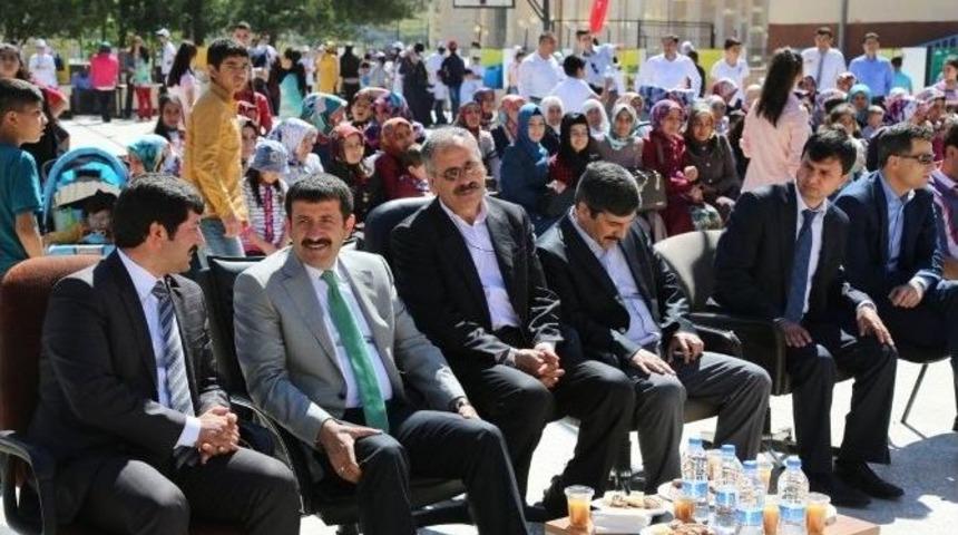 Ekinci Tubitak Bilim &Ccedil;ocukları Fuarına Katıldı