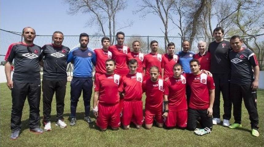 Turkcell&rsquo;li G&ouml;rme Engelli Milliler D&uuml;nya Oyunları&rsquo;nda