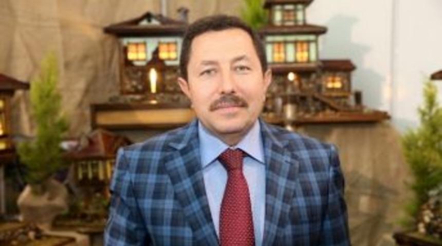 Vali&rsquo;den Yabancı Dil Uyarısı