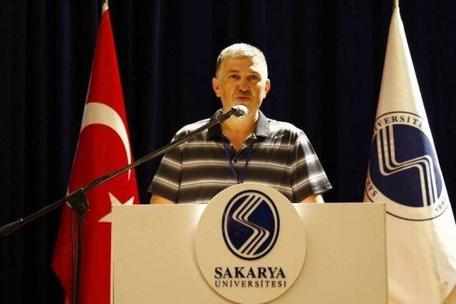 Sakarya B&uuml;y&uuml;kşehir Belediye Başkanı: Halka Hizmet Etme Niyetleri Yok 2