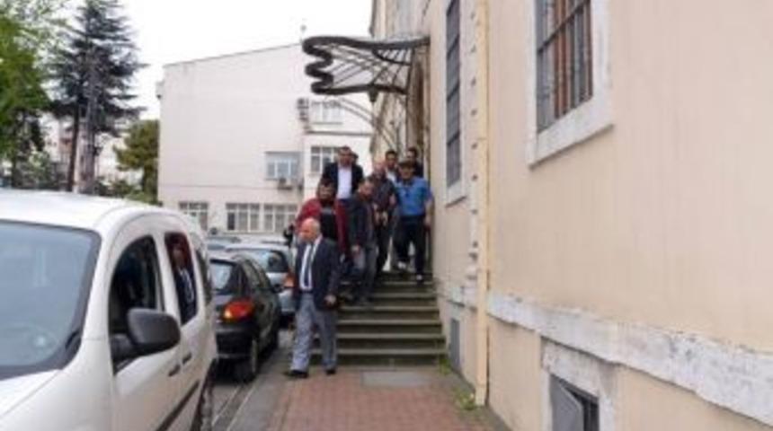 Ak Parti Toplantısını Silahla Basan Zanlı Tutuklandı