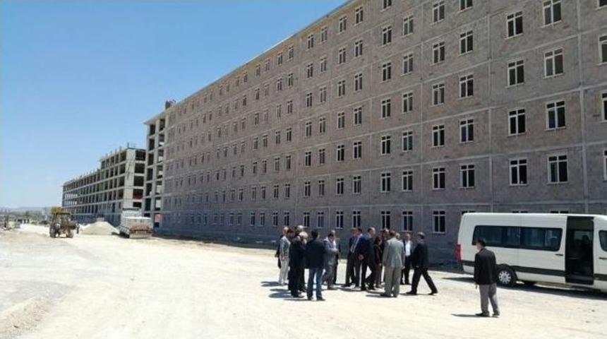 5 Yıldızlı &Ouml;ğrenci Yurdu İnşaatı Hızla Devam Ediyor