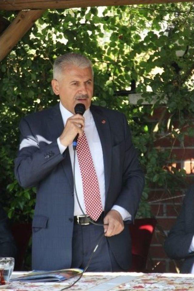 Binali Yıldırım Muhalefeti ’babaannesinin Sözüyle’ Eleştirdi