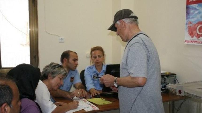 Marmaris G&uuml;mr&uuml;k Kapısı&rsquo;nda Oy Kullanma İşlemi Başladı