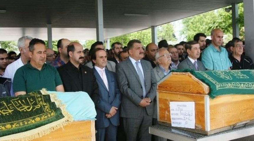 Emektar Fotoğraf&ccedil;ı Hayatını Kaybetti