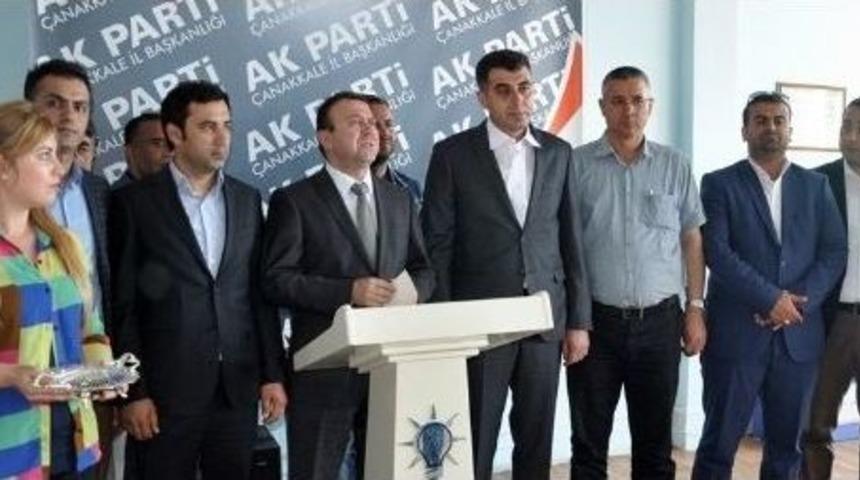 Mhp Ve Chp&rsquo;den İstifa Edip Ak Parti&rsquo;ye &Uuml;ye Oldular