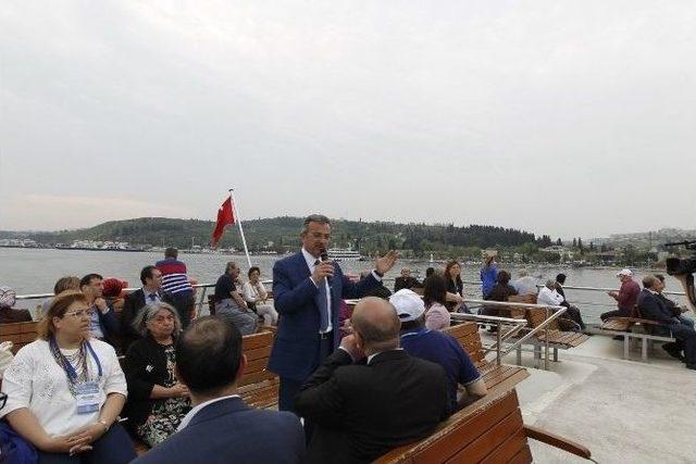 Başkan Köşker Yerel Yöneticileri Gezdirdi