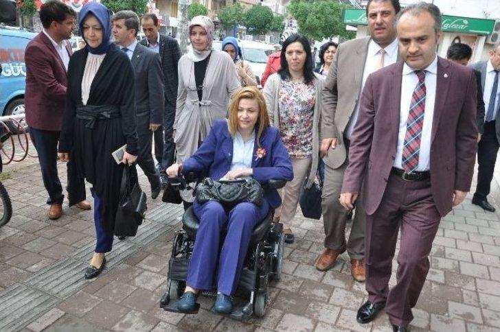 Bir Fotoğrafla Türkiye’nin Tanıdığı Engelli Milletvekili Adayı İnegöl