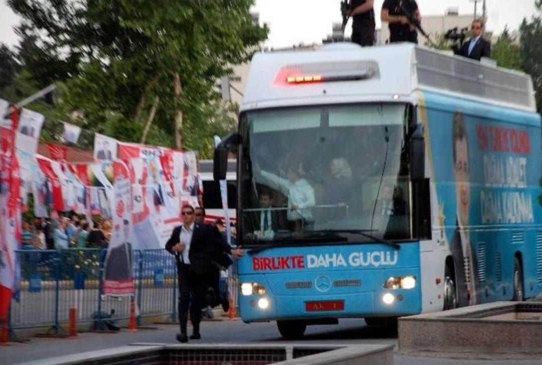 Başbakan Davutoğlu Adıyaman&rsquo;da