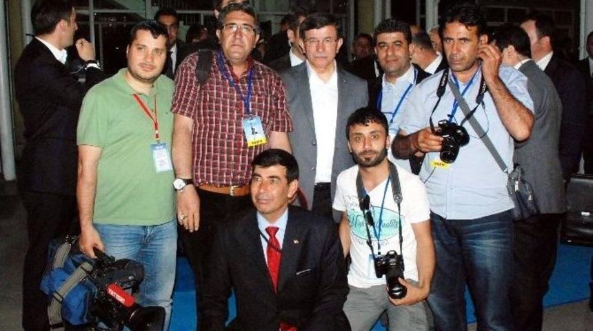 Başbakan Davutoğlu Adıyaman Valiliğini Ziyaret Etti