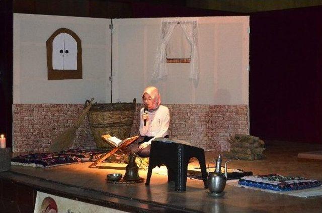 S&uuml;leymanpaşa İmam Hatip Ortaokulu&rsquo;nda Yunus Emre Şiir Dinletisi D&uuml;zenlendi 1