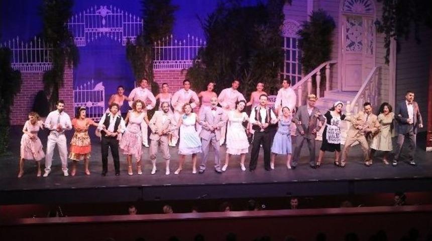 &rsquo;l&uuml;k&uuml;s Hayat&rsquo; Bursa&rsquo;da Sahnelendi