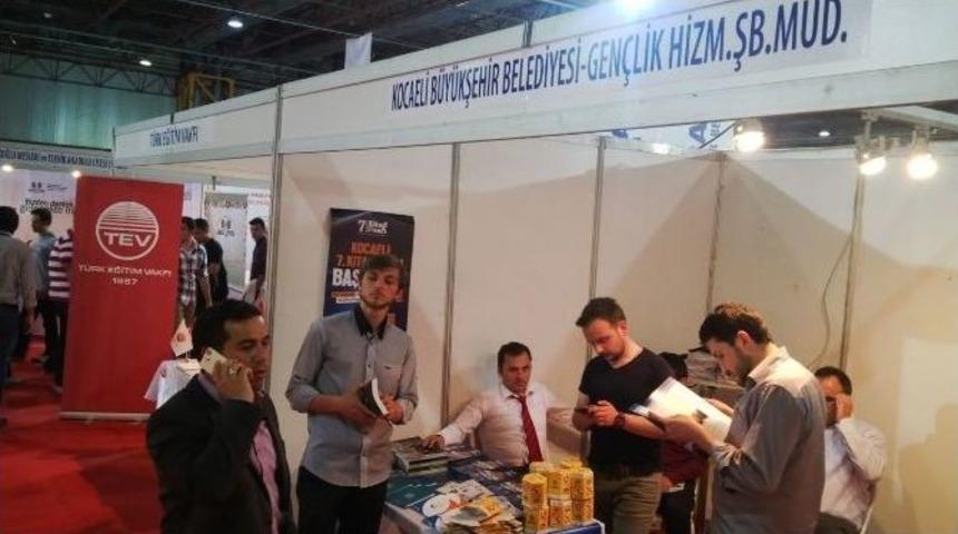 &Uuml;niversite Ve Lise Akademileri Tanıtıldı
