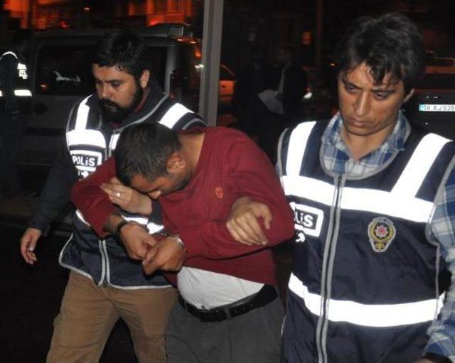 Otob&uuml;s Yolcularının &Uuml;zerinden Ecstacy, Bonzai Ve Eroin &Ccedil;ıktı 1