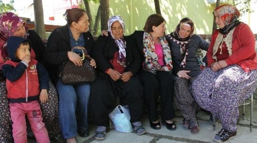 Chp&rsquo;li T&uuml;rkmen, Kadınlarla Bir Araya Geldi