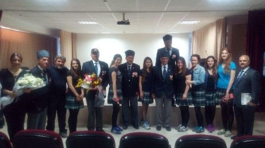 Gaziler Anlattı &Ouml;ğrenciler Dinledi