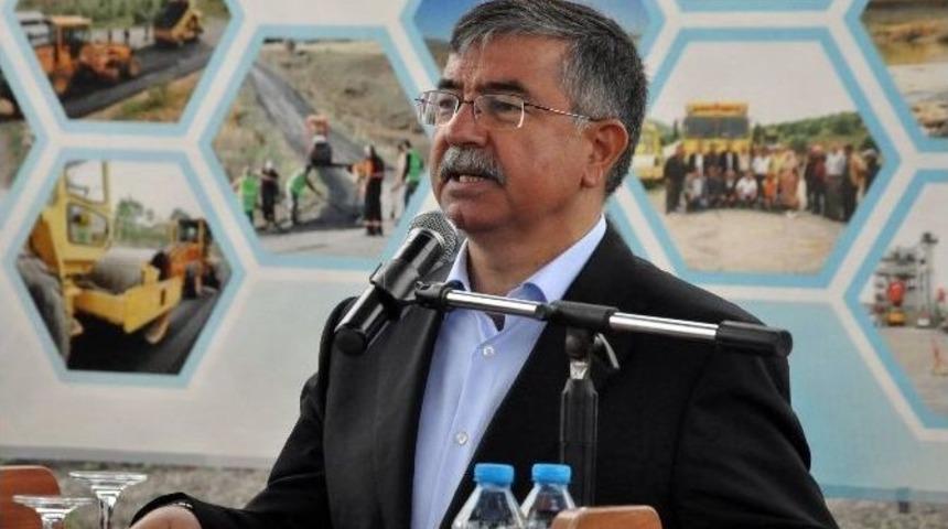 Bakan Yılmaz, İl &Ouml;zel İdaresi Yaz Sezonu A&ccedil;ılışına Katıldı