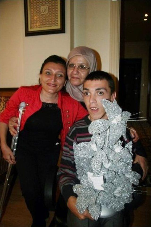 (&ouml;zel Haber) Onun Yaşamı &ldquo;anne Sevgisi&rdquo;nin B&uuml;y&uuml;kl&uuml;ğ&uuml;n&uuml;n G&ouml;stergesi 1