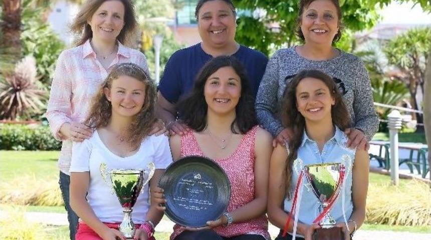 Şampiyon Yetiştiren Anneler