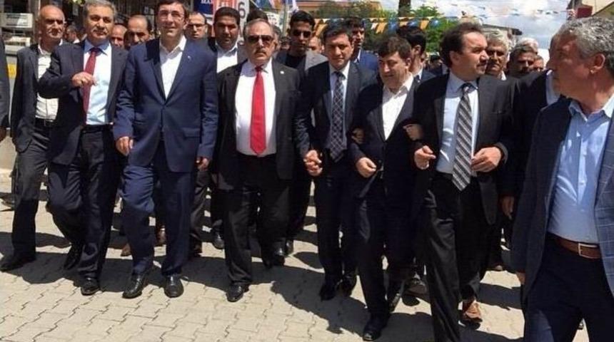 Ensarioğlu Se&ccedil;im &Ccedil;alışmalarına Devam Ediyor